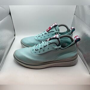 Bala Twelves Daybreak women’s blue sneakers size 8.5